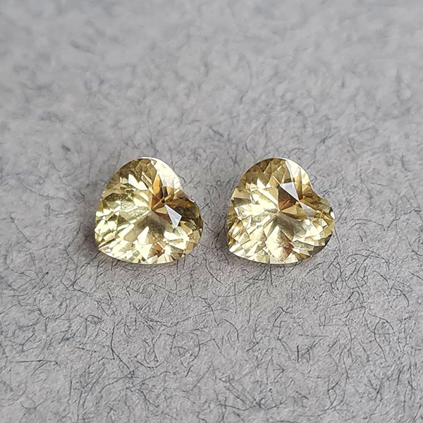 Цитрины 2.10ct пара
