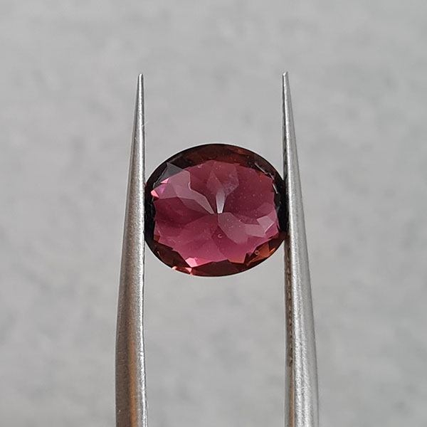 Оранжево-розовый турмалин 2.20ct