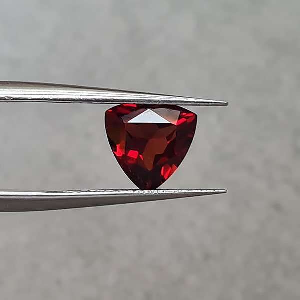 Гранаты 3.30ct пара