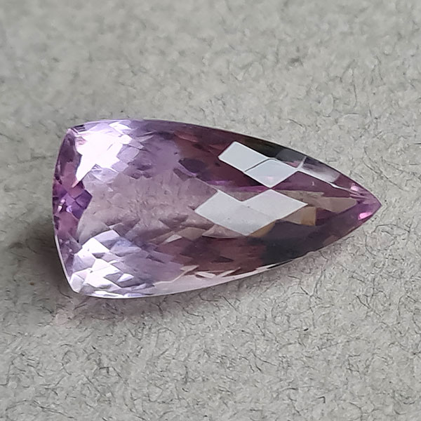 Боливийский аметист 21.15ct