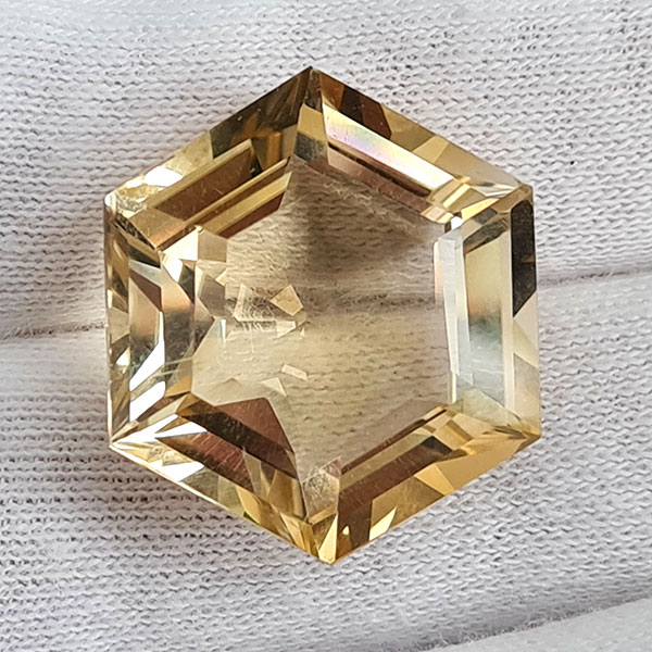 Желтый кварц 25.58ct