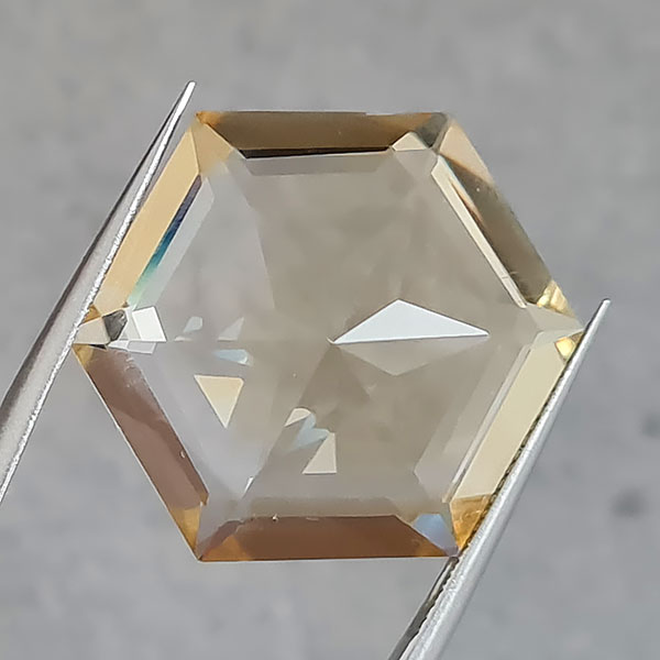Желтый кварц 25.58ct