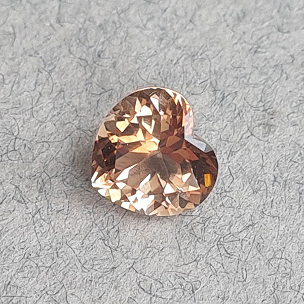 Винный топаз 7.60ct