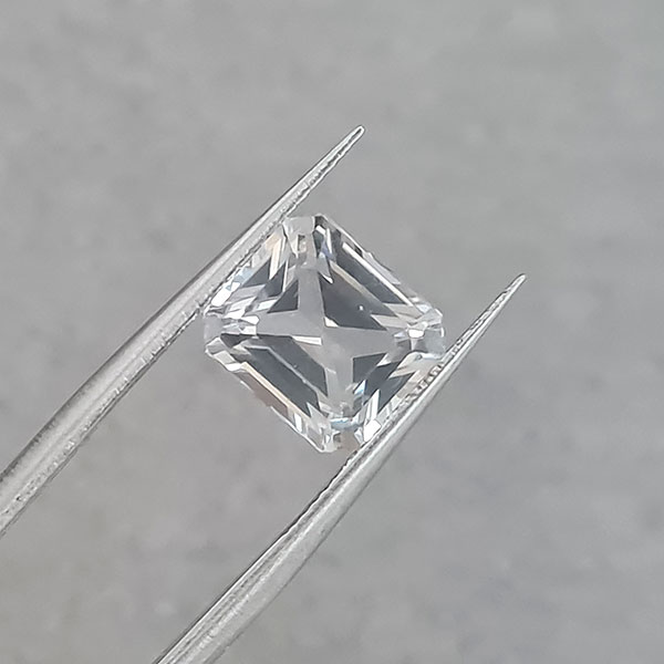 Гошенит 3.06ct