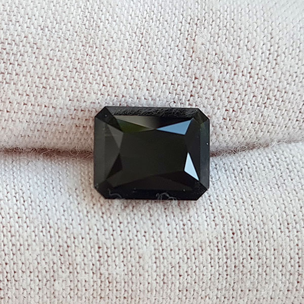 Зеленый турмалин 4.06ct