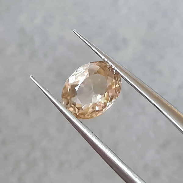 Желтый циркон 2.16ct