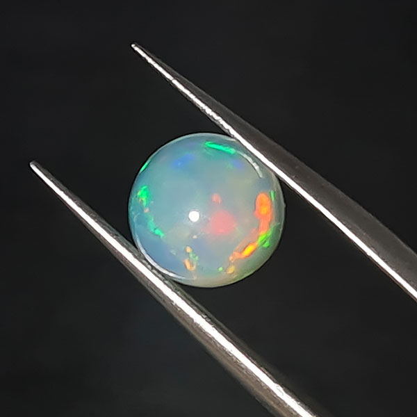 Белый опал 1.96ct